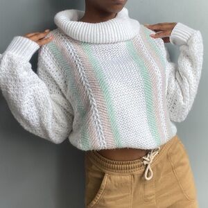 ✨Host Pick✨Knit Pink  & Green Turtleneck Sweater